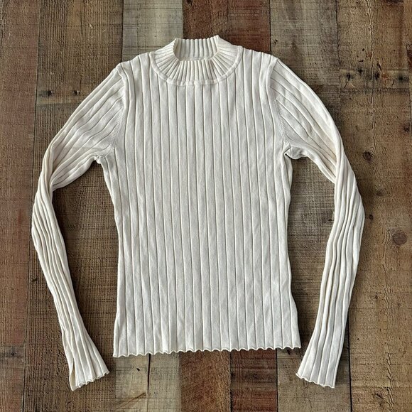 H&M Womens size small Cream Ribbed Long Sleeve Sweater Top - Picture 1 of 7